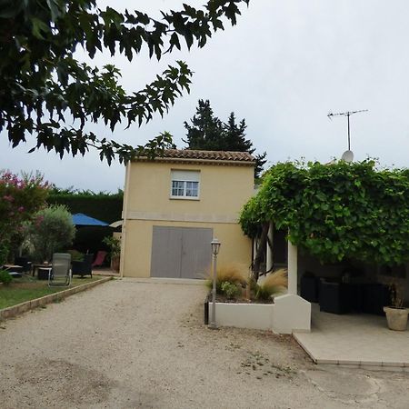 Chambre D'Hotes Entre Provence Et Camargue 보케르 외부 사진